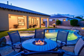 Luxury Resort Style Living w Pool & Jacuzzi